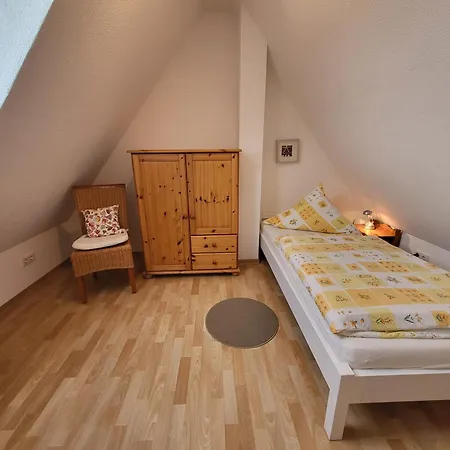 Haus Friesenglück Leuchtturm Apartment *