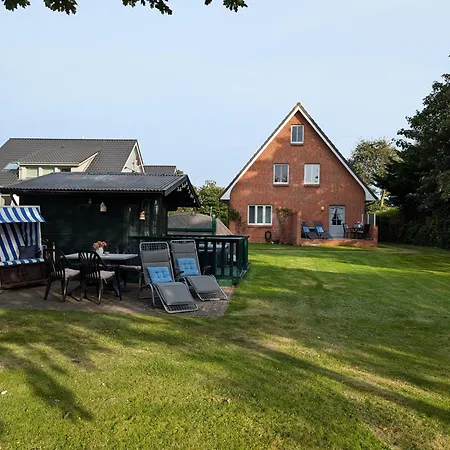 Haus Friesenglück Leuchtturm