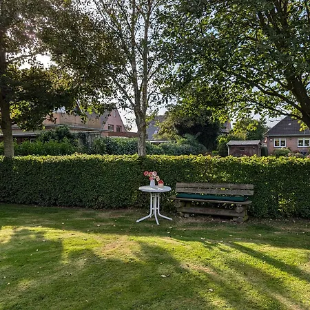 Haus Friesenglück Leuchtturm Apartment *